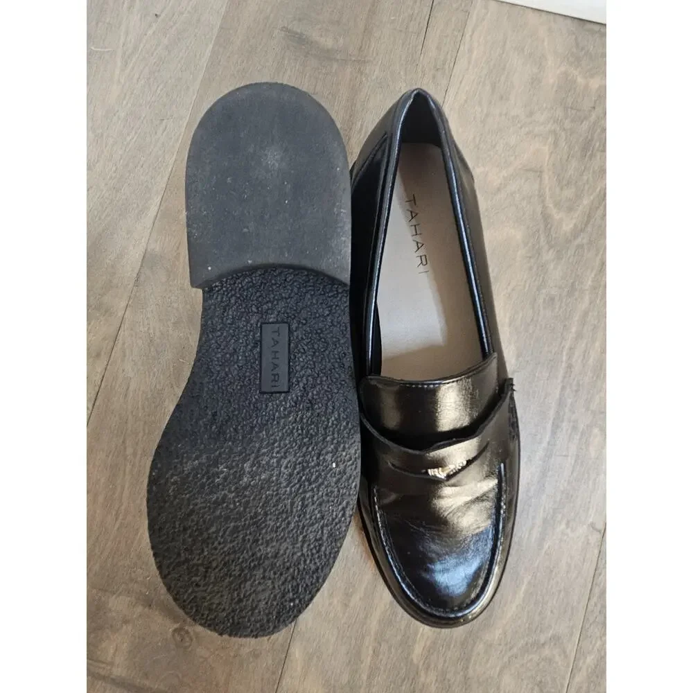 Tahari ln black